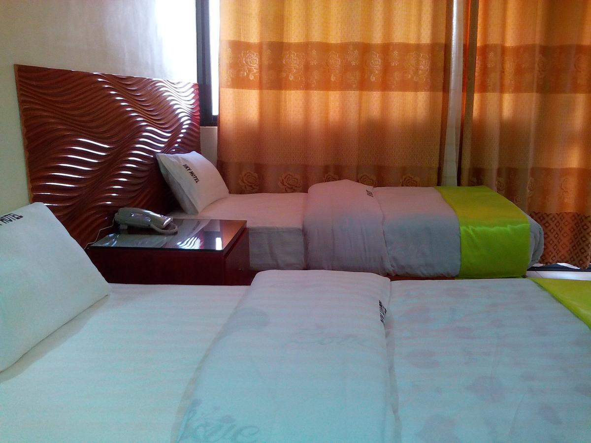 Hotel Ok Kampala Esterno foto