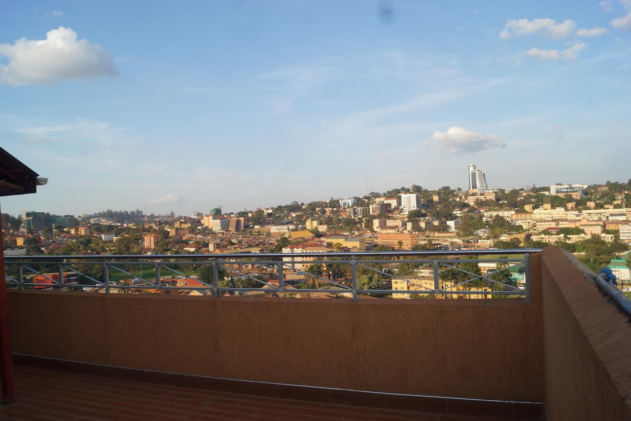 Hotel Ok Kampala Esterno foto