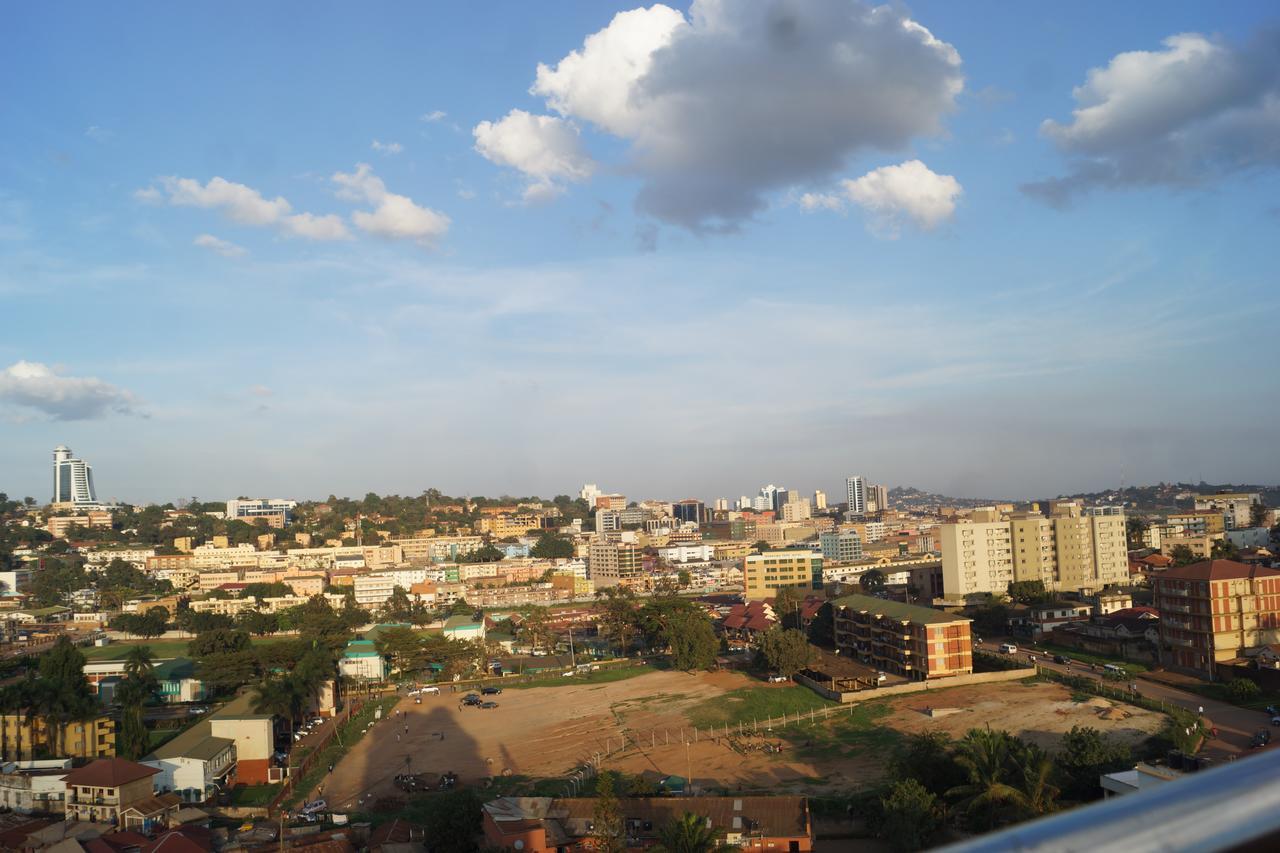 Hotel Ok Kampala Esterno foto