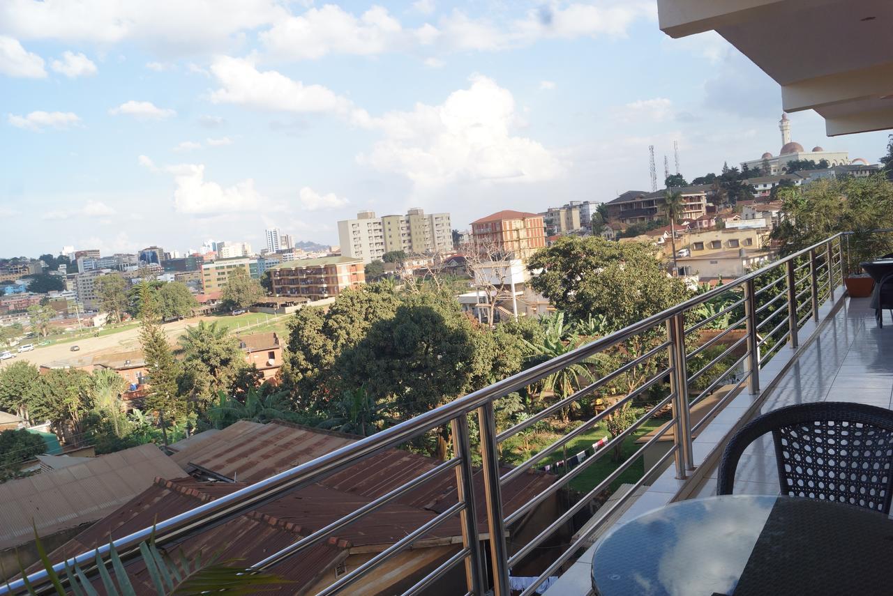 Hotel Ok Kampala Esterno foto