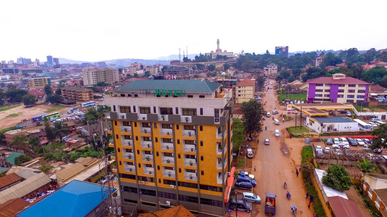 Hotel Ok Kampala Esterno foto