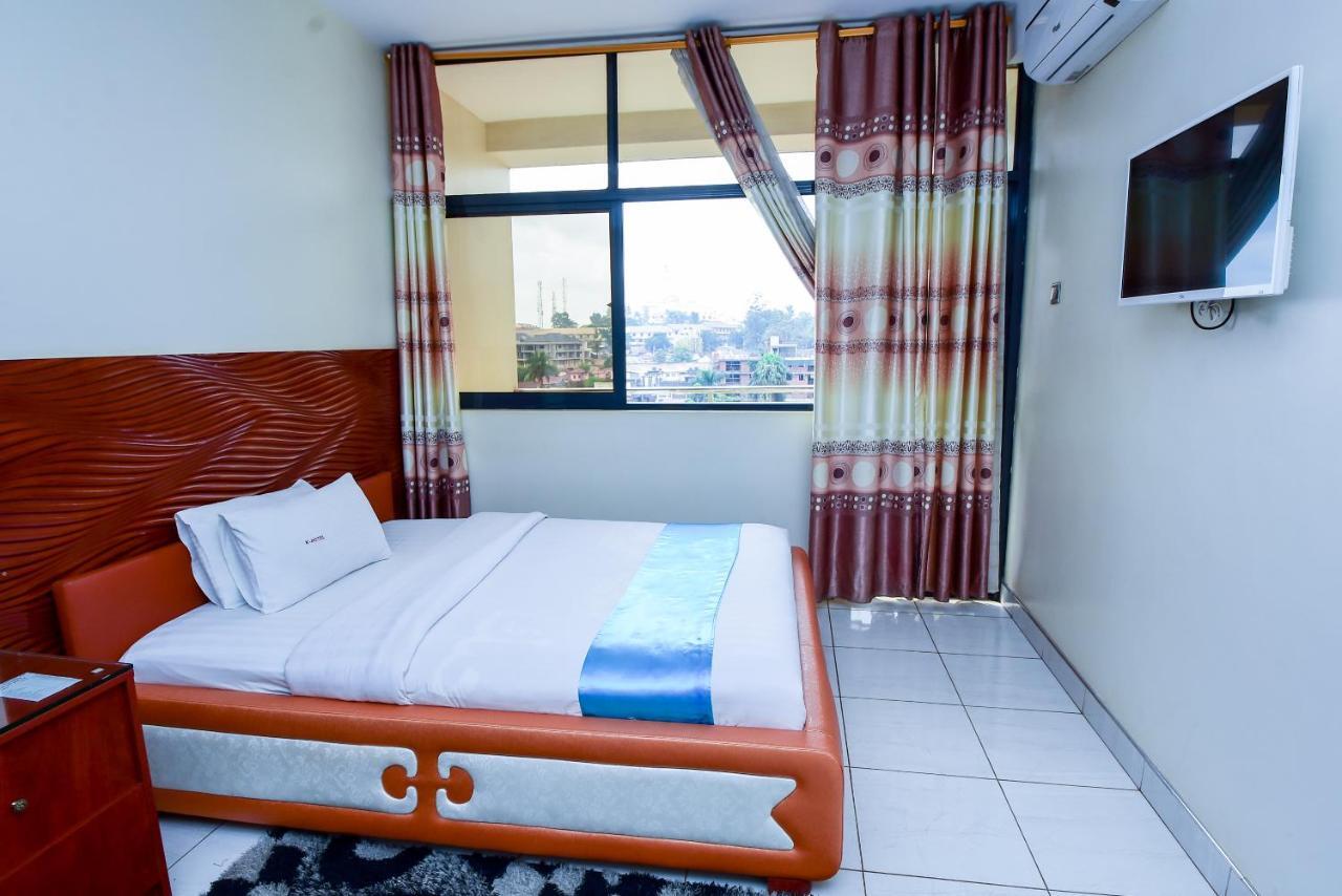 Hotel Ok Kampala Esterno foto